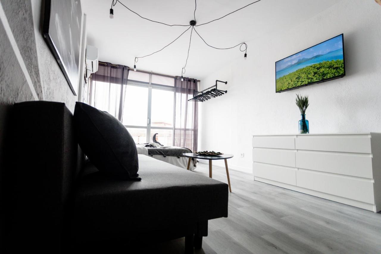 Modern Studio With See And City View Benidorm Exteriör bild
