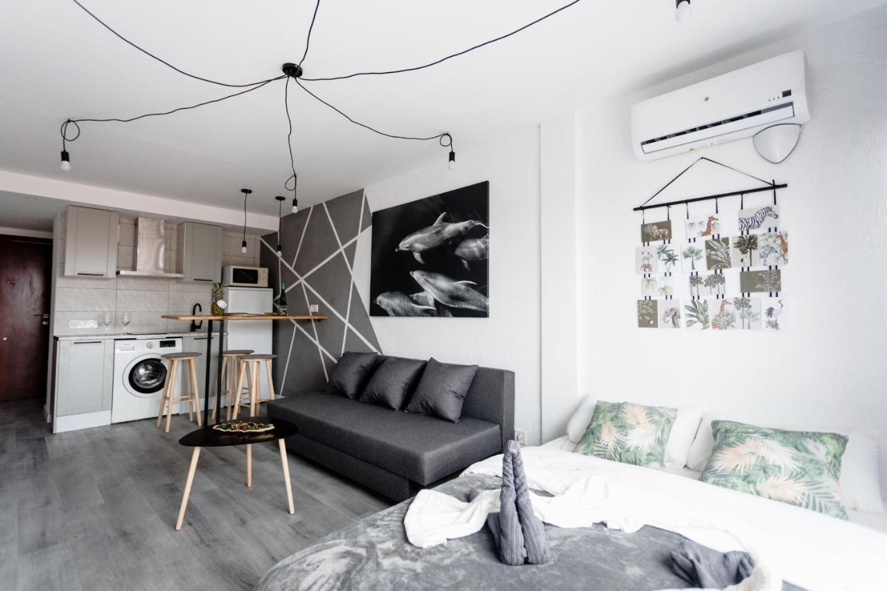 Modern Studio With See And City View Benidorm Exteriör bild