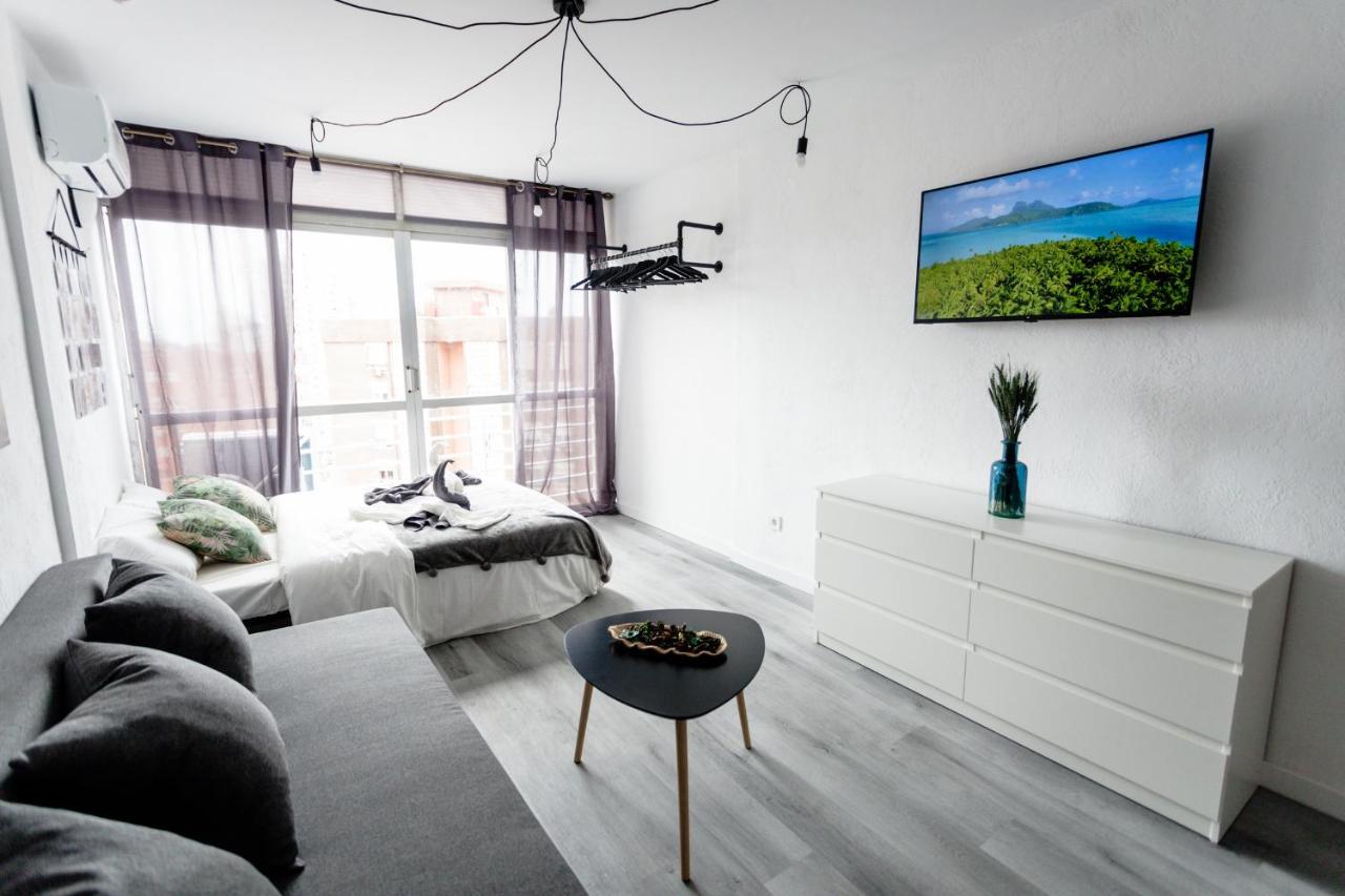 Modern Studio With See And City View Benidorm Exteriör bild